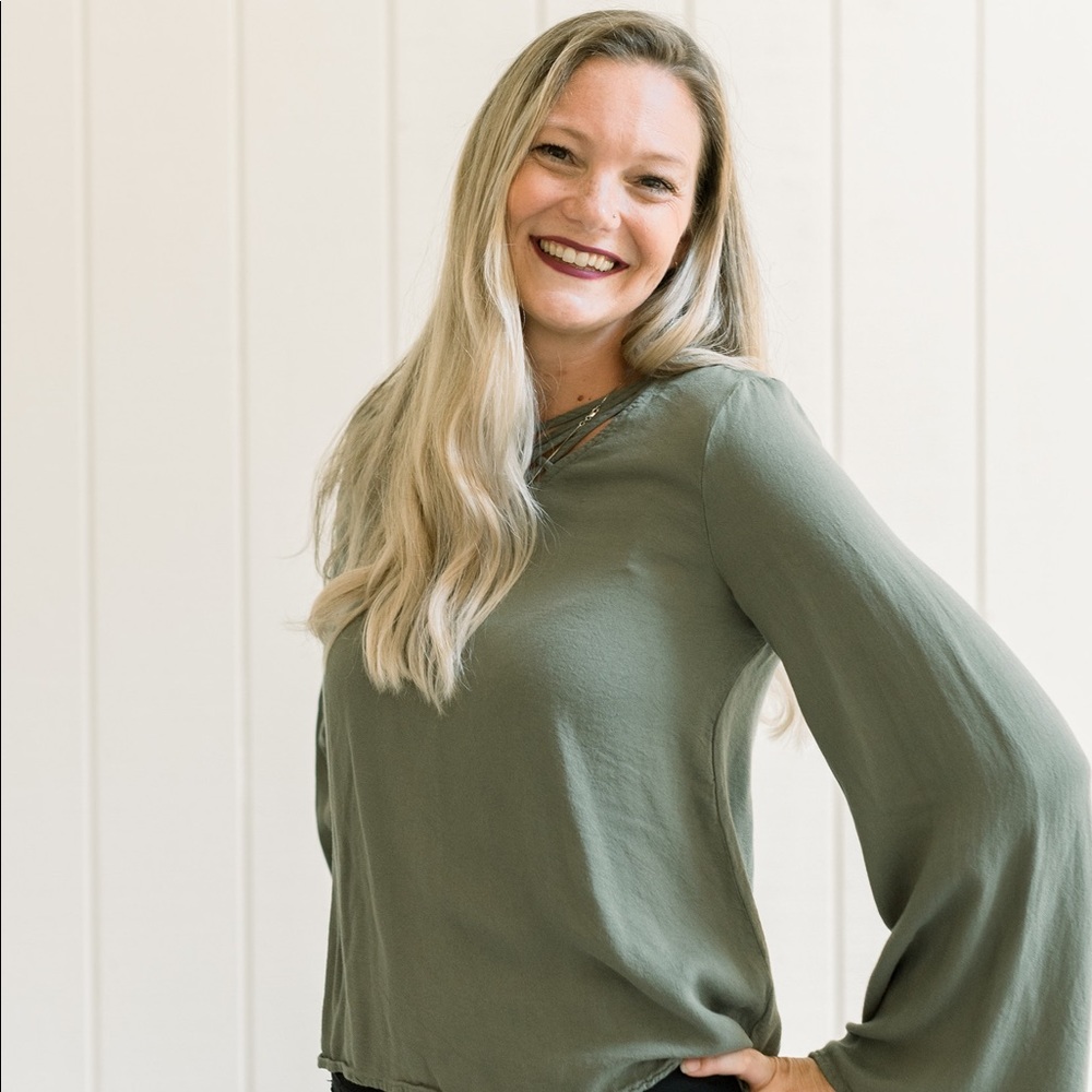 Meet your Posher, Lacey